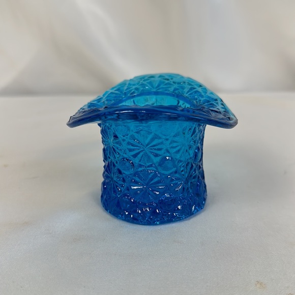 Vtg Fenton Glass Aqua Blue Fancy Cut Glass Top Hat Toothpick/Votive/Matches - Picture 2 of 13